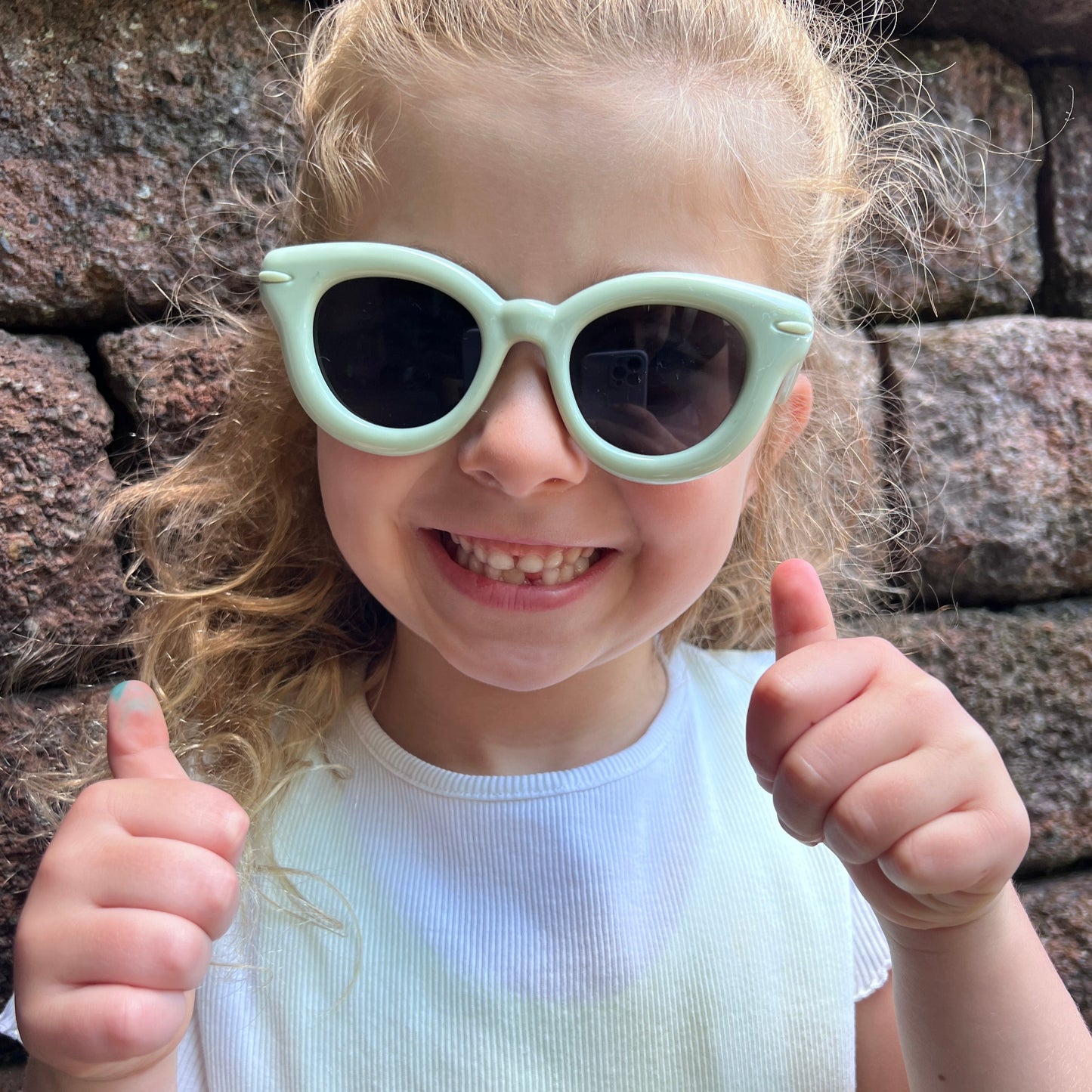Toddler Wayfarer Sunglasses | Multiple Colors (18M-8 Years)