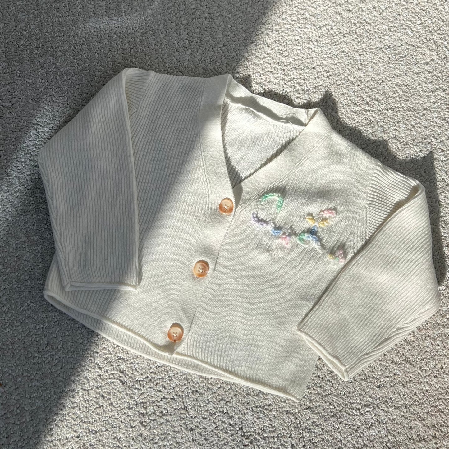 White Oversized Cardi 2-3 Years