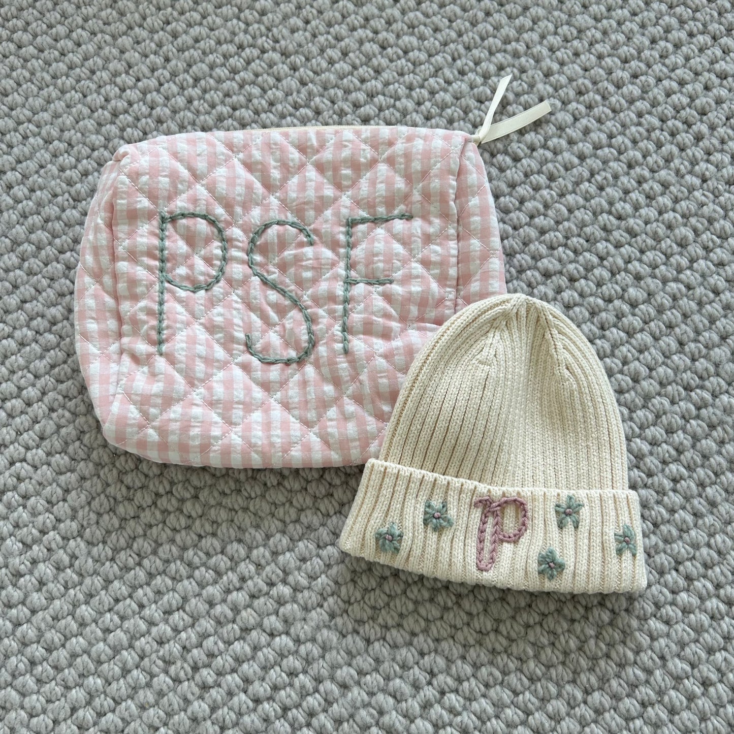 Gingham pouch | Available in Green, Pink or Purple