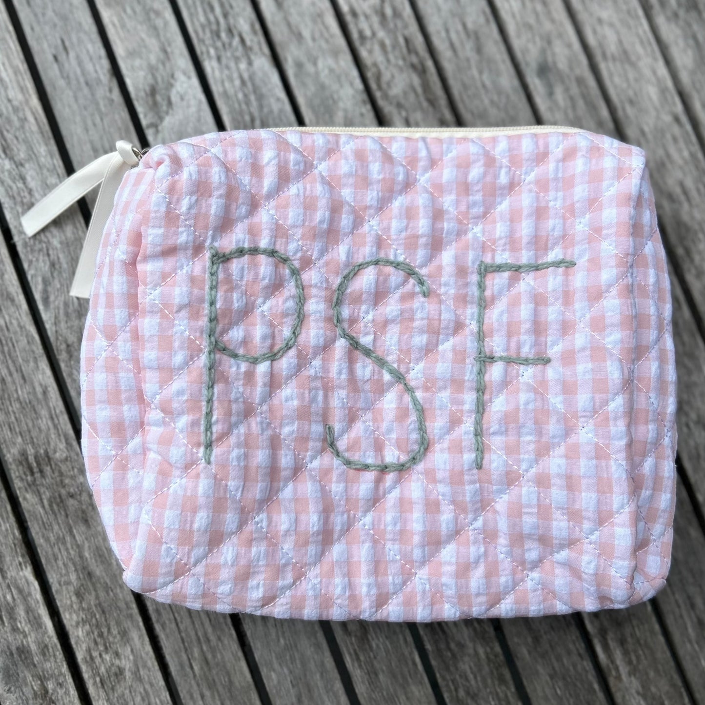 Gingham pouch | Available in Pink, Green or Purple