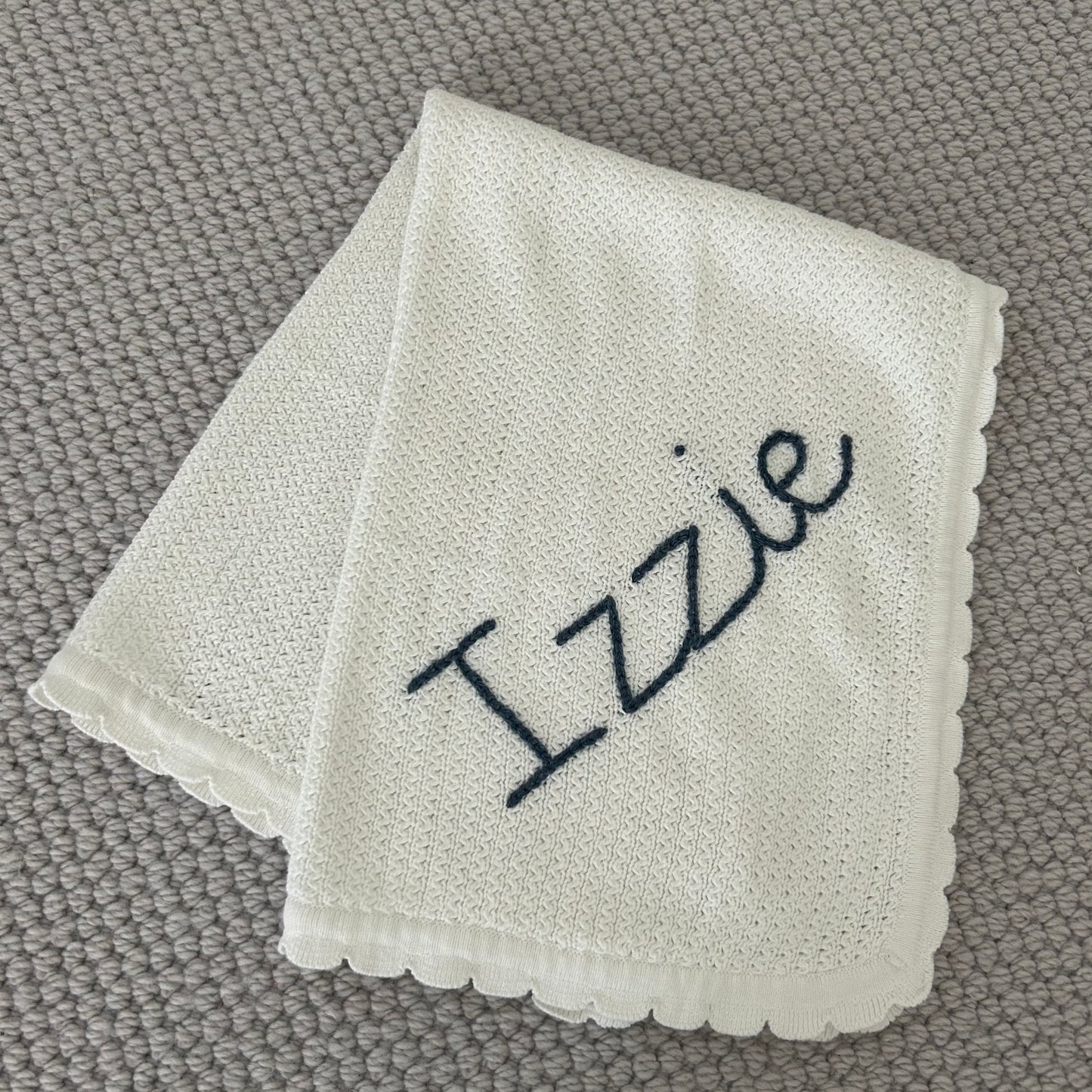 Ivory Scalloped Edge Thin Knit Baby Blanket