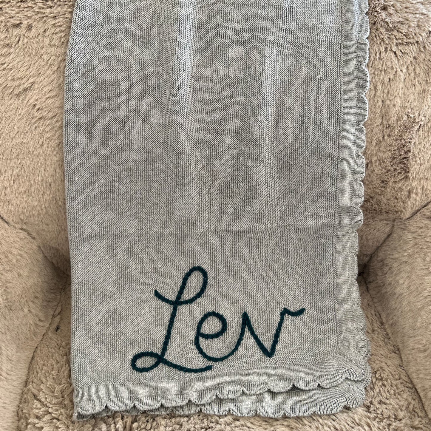 Grey Scalloped Edge Blanket | Gender Neutral baby blanket