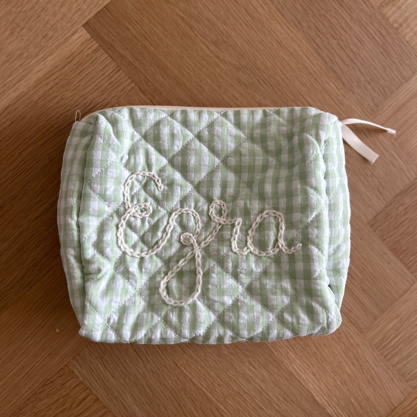 Gingham pouch | Available in Pink, Green or Purple
