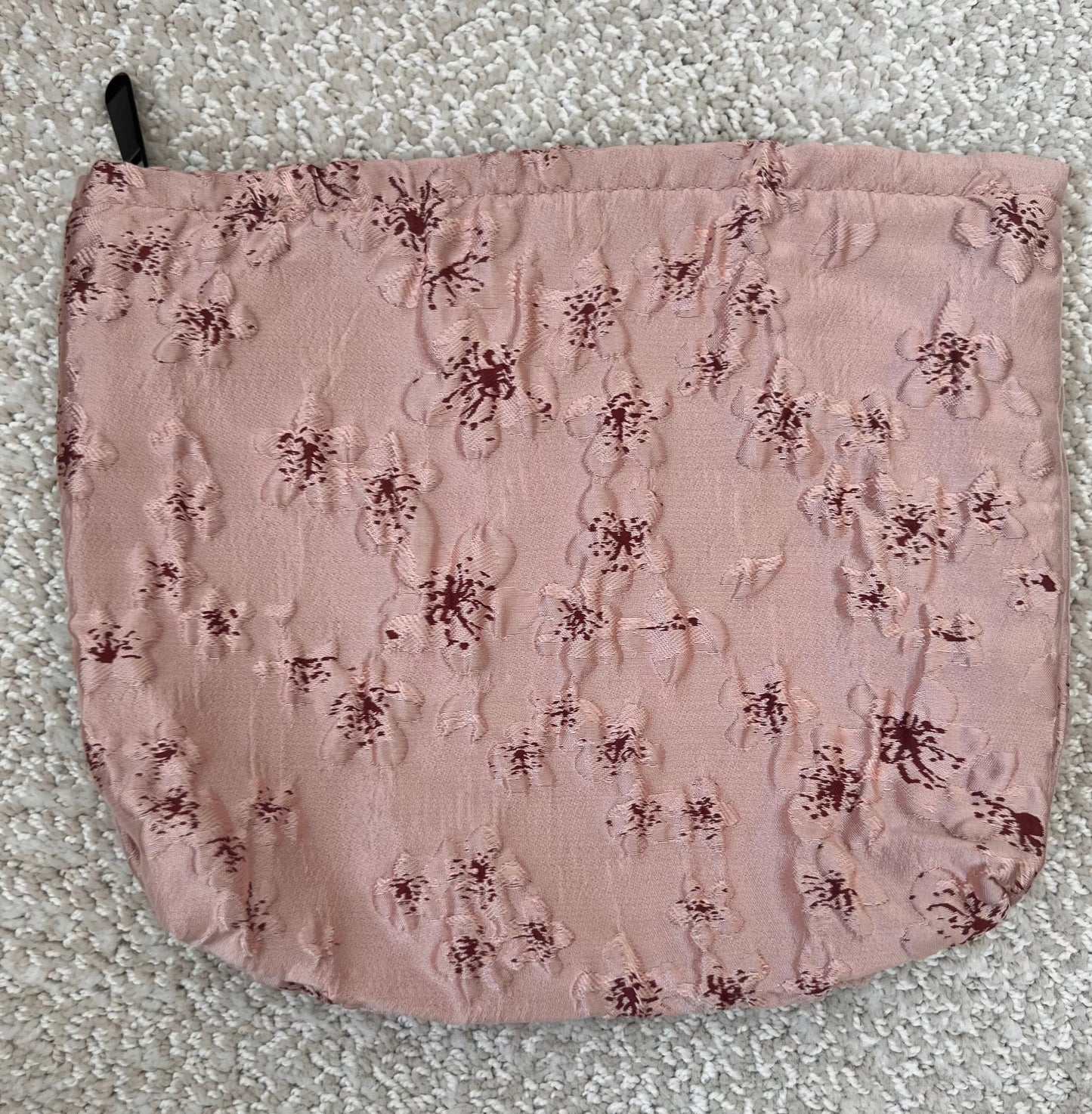 SAMPLE METALLIC FLORAL POUCH : NO EMBROIDERY / CUSTOMIZATION