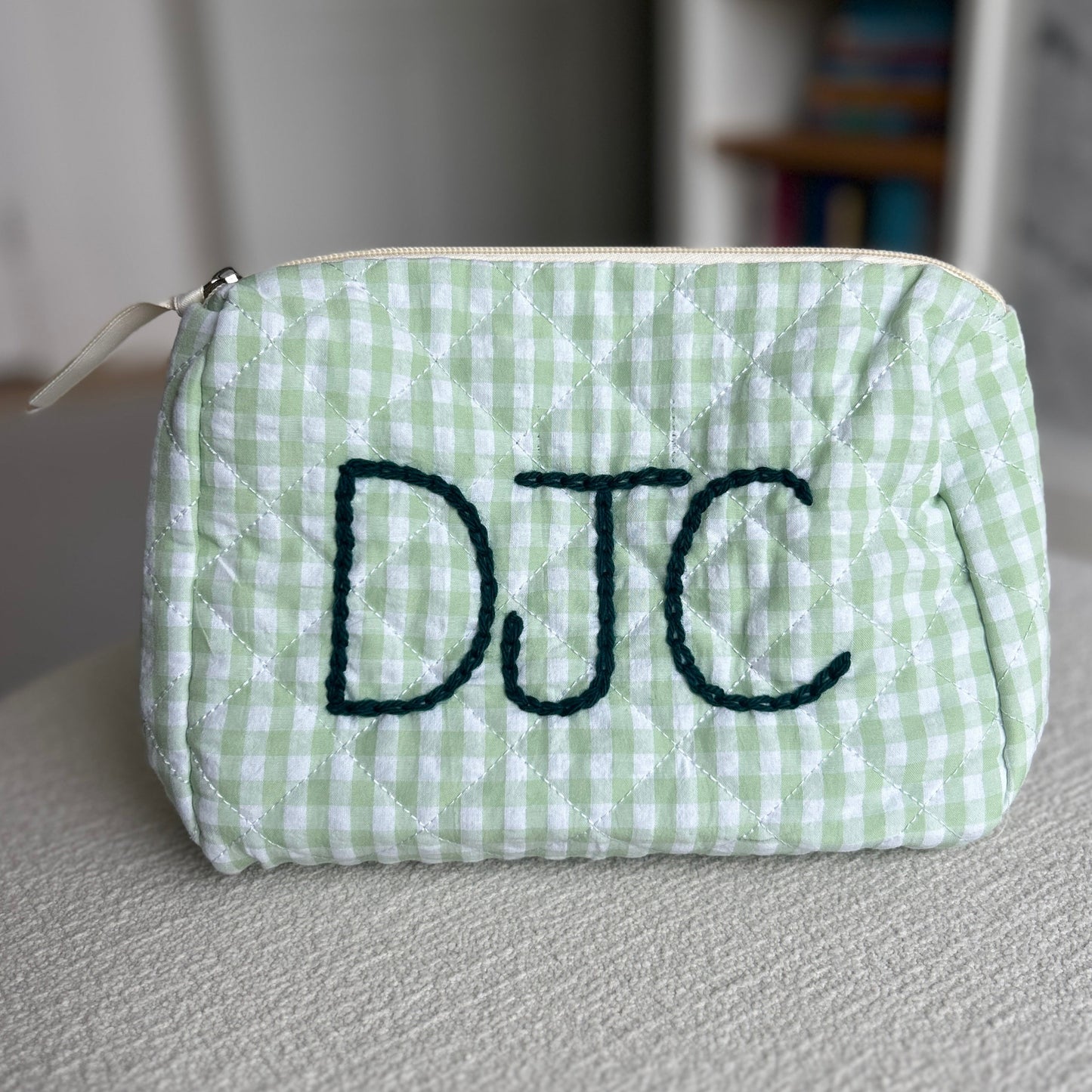Gingham pouch | Available in Green, Pink or Purple