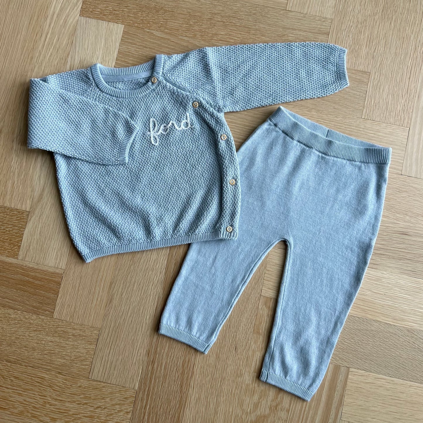 Cozy Neutral Newborn Set | 2 Piece Set for Babies in Multiple Colors