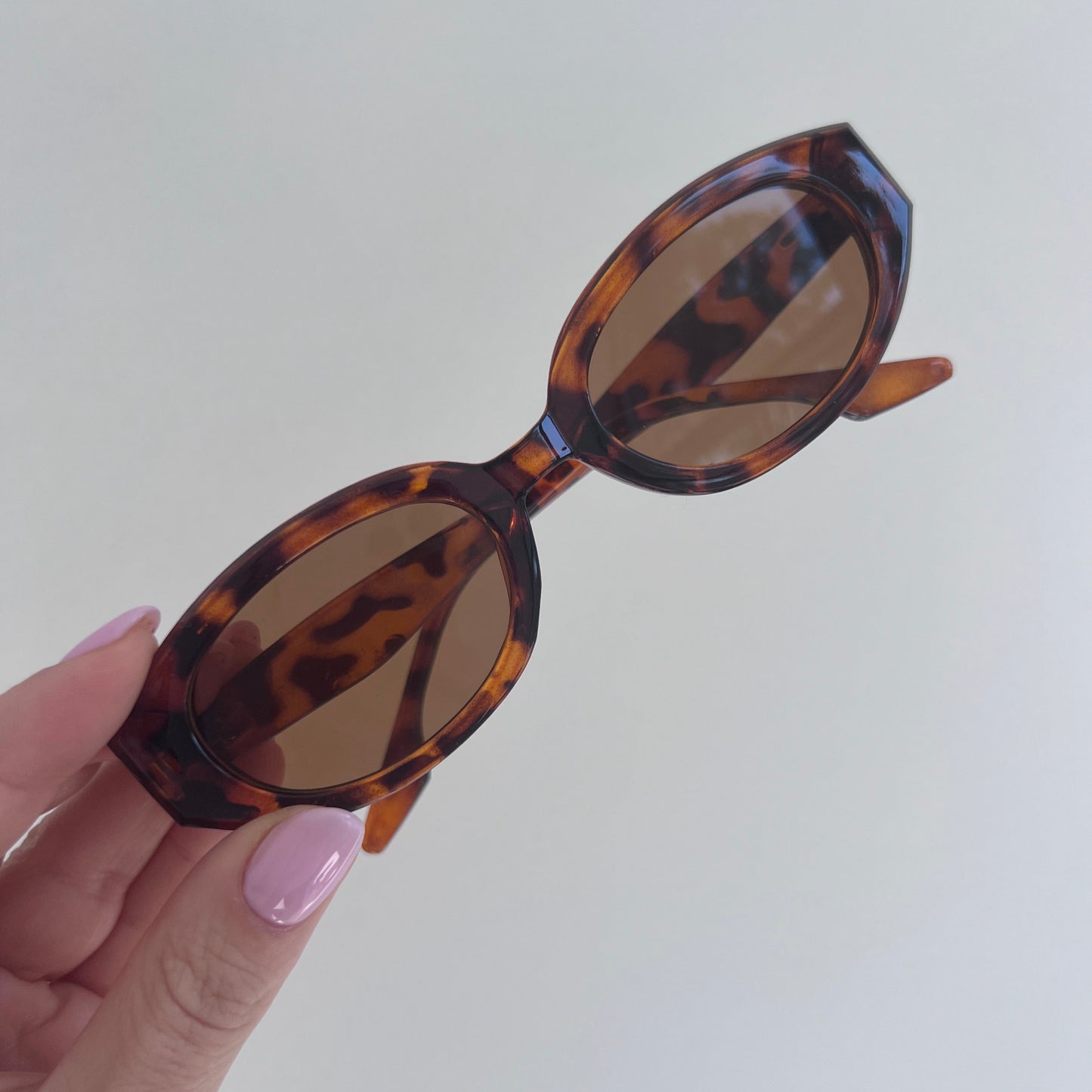 Toddler leopard oval sunglasses