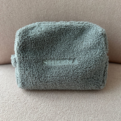 Teddy Boucle Pouch | Machine Embroidery