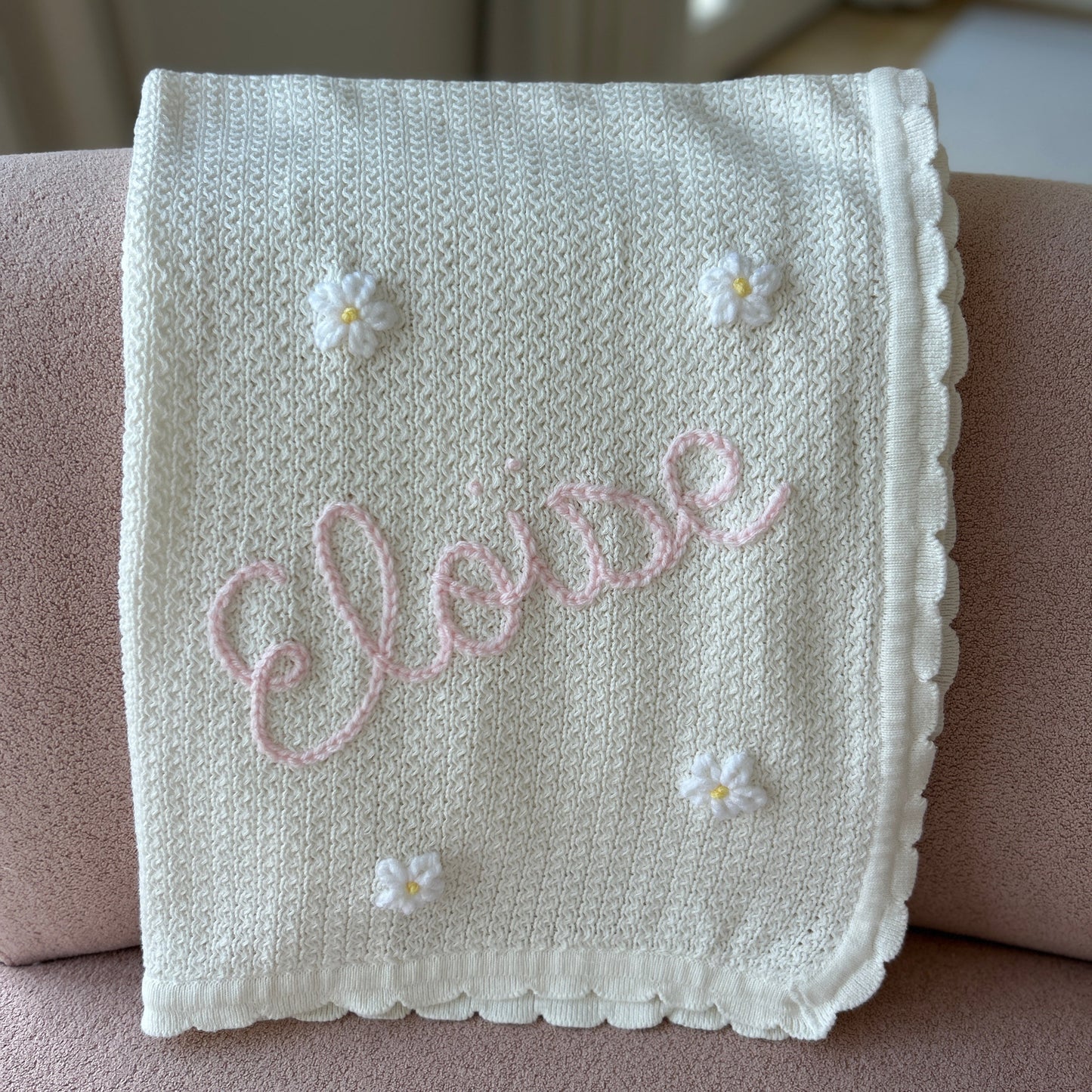 Ivory Scalloped Edge Thin Knit Baby Blanket
