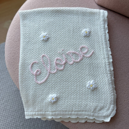 Ivory Scalloped Edge Thin Knit Baby Blanket